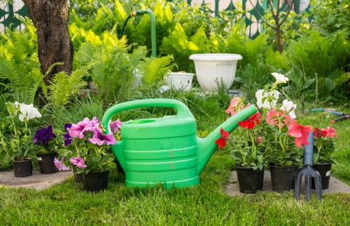 Transparent pricing for local gardeners in South Tottenham